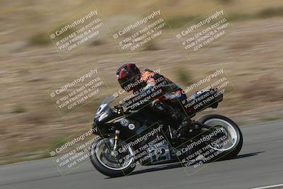 media/Apr-20-2025-AHRMA (Sun) [[393a79c373]]/Race/Group 3/Turn 4b/